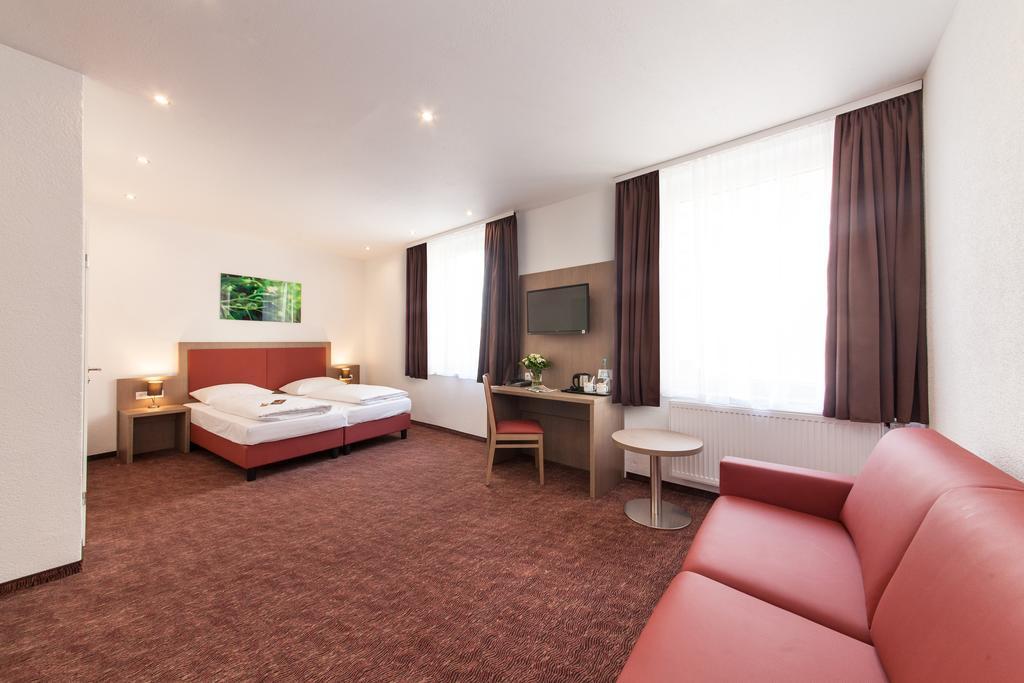 Hotel Excelsior Dortmund Hauptbahnhof Quarto foto